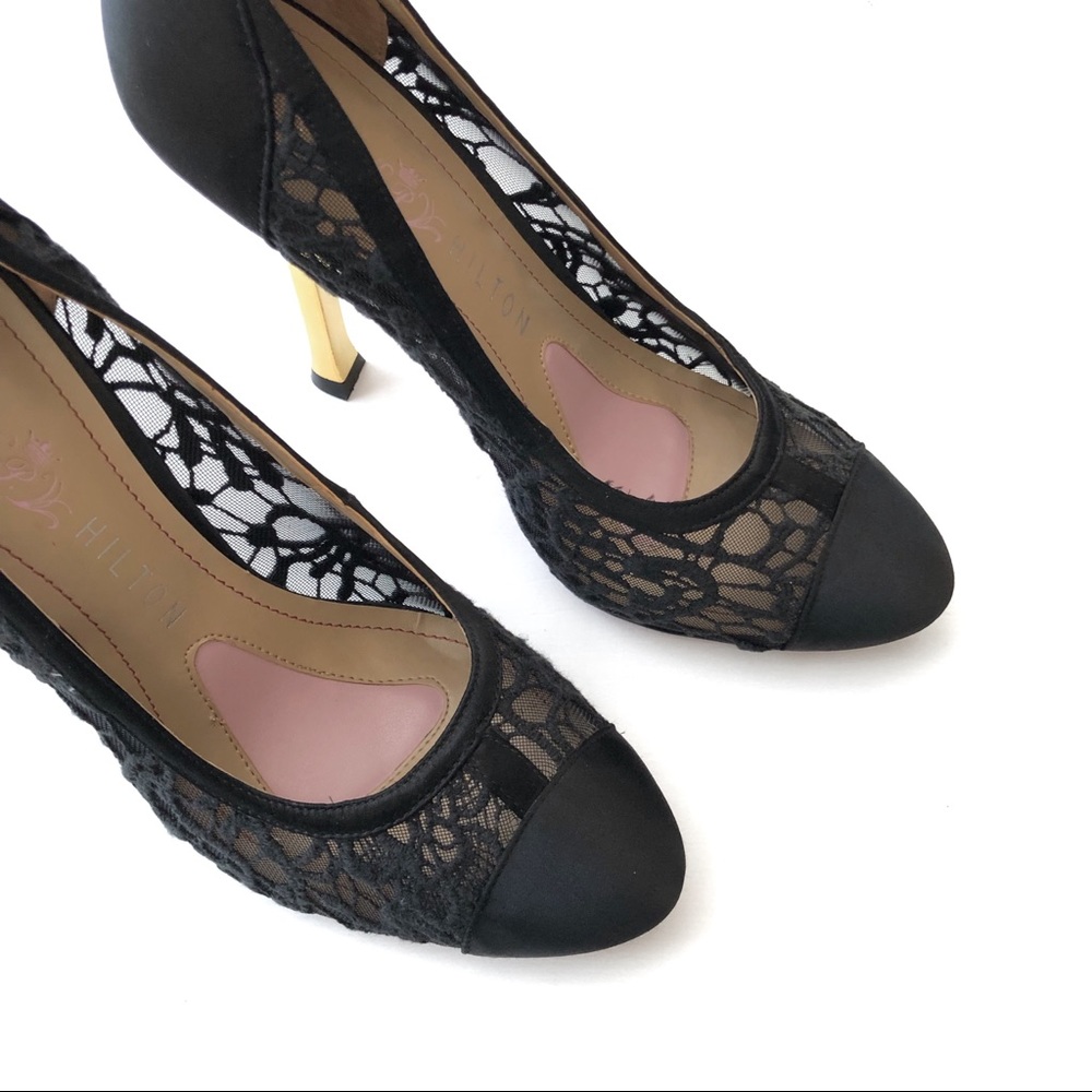 BLACK LACE PUMPS WITH METALLIC HEEL - EUC